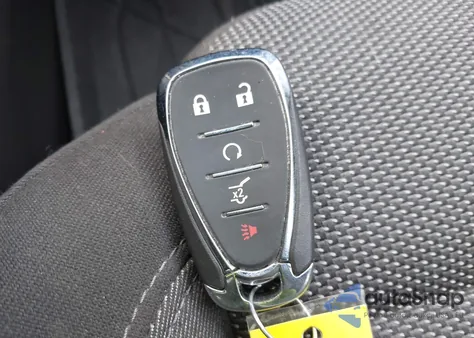 2023 Chevrolet Traverse Awd Lt Cloth из США, поврежденный, VIN 1GNEVGKWXPJ307365